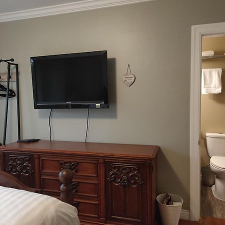 Semi Centre House Hotel White Rock Bagian luar foto